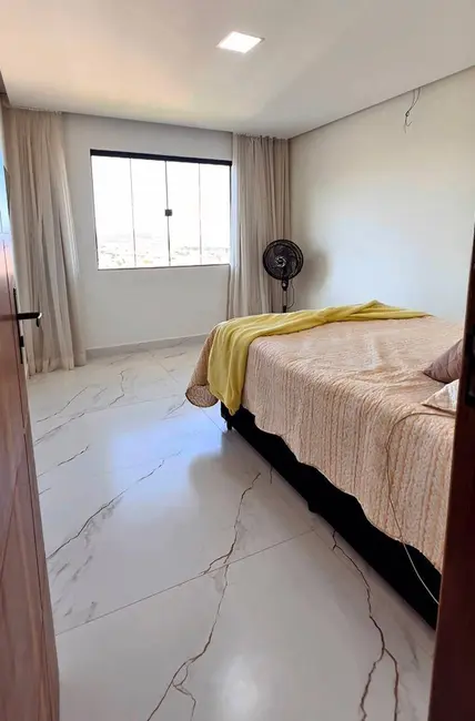 Foto 9 de Casa de Condomínio com 4 quartos à venda em Ogiva, Cabo Frio - RJ