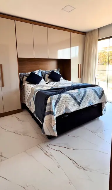 Foto 7 de Casa de Condomínio com 4 quartos à venda em Ogiva, Cabo Frio - RJ