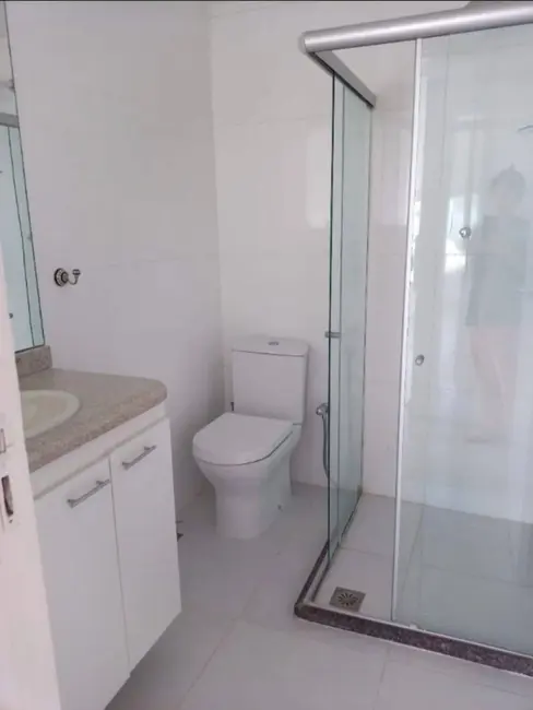 Casa de Condomínio com 3 quartos à venda em Ogiva, Cabo Frio - RJ - imagem 8 Foto 8 de Casa de Condomínio com 3 quartos à venda em Ogiva, Cabo Frio - RJ