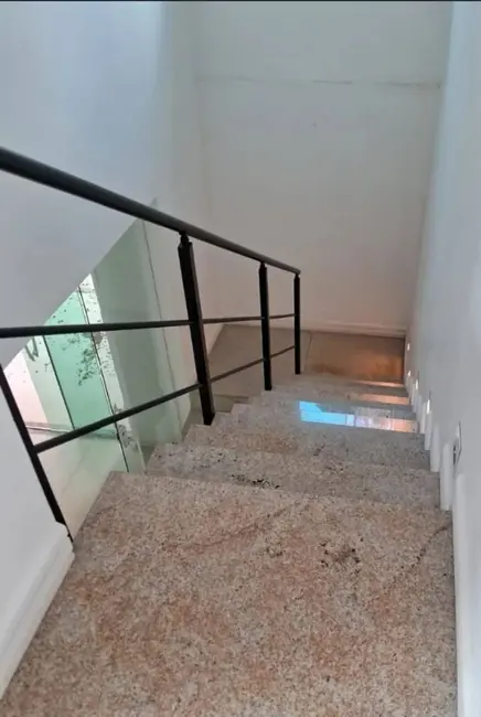 Casa de Condomínio com 3 quartos à venda em Ogiva, Cabo Frio - RJ - imagem 6 Foto 6 de Casa de Condomínio com 3 quartos à venda em Ogiva, Cabo Frio - RJ