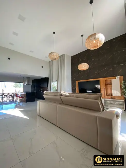 Foto 9 de Casa de Condomínio com 3 quartos à venda em Ogiva, Cabo Frio - RJ