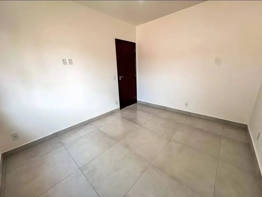 Foto 5 de Casa de Condomínio com 3 quartos à venda, 348m2 em Poço Fundo, Sao Pedro Da Aldeia - RJ