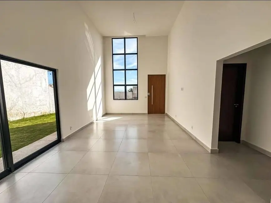 Casa de Condomínio com 3 quartos para alugar, 348m2 em Poço Fundo, Sao Pedro Da Aldeia - RJ - imagem 3 Foto 3 de Casa de Condomínio com 3 quartos para alugar, 348m2 em Poço Fundo, Sao Pedro Da Aldeia - RJ