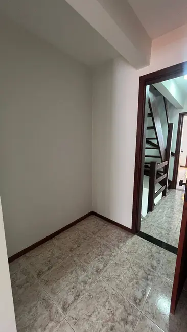 Casa de Condomínio com 3 quartos para alugar em Braga, Cabo Frio - RJ - imagem 9 Foto 9 de Casa de Condomínio com 3 quartos para alugar em Braga, Cabo Frio - RJ