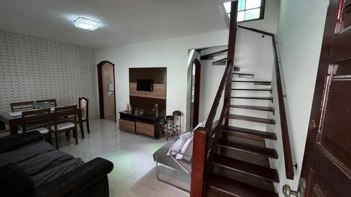 Foto 4 de Casa de Condomínio com 2 quartos à venda em Passagem, Cabo Frio - RJ