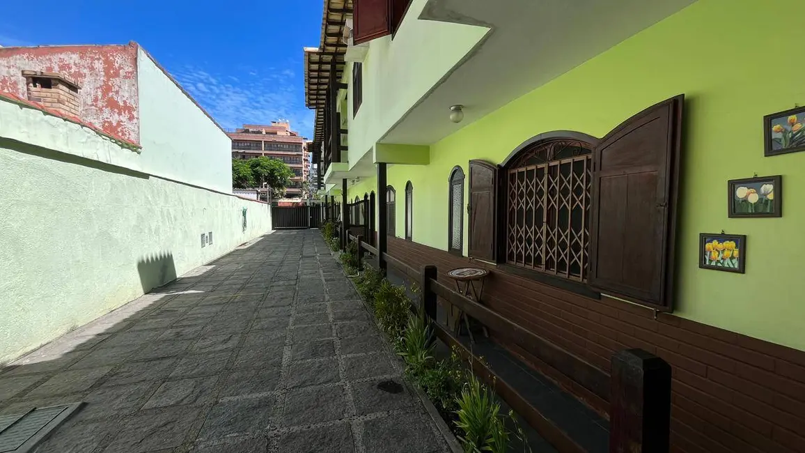 Casa de Condomínio com 2 quartos para alugar em Passagem, Cabo Frio - RJ - imagem 1 Foto 1 de Casa de Condomínio com 2 quartos para alugar em Passagem, Cabo Frio - RJ