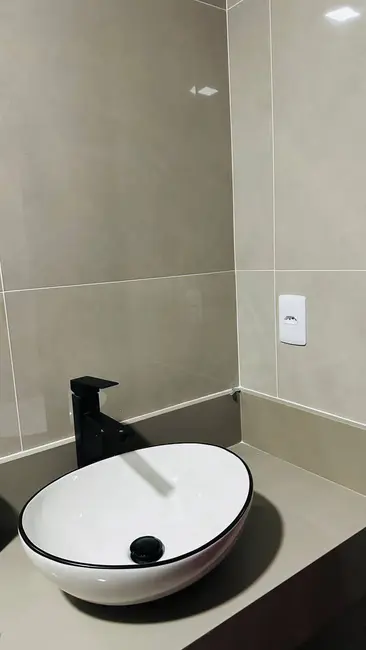 Foto 7 de Casa de Condomínio com 4 quartos à venda em Ogiva, Cabo Frio - RJ