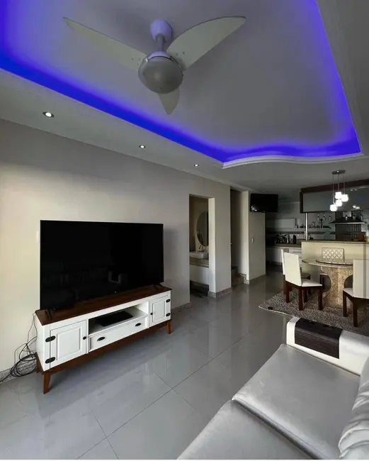 Foto 6 de Casa com 5 quartos à venda, 280m2 em Portinho, Cabo Frio - RJ