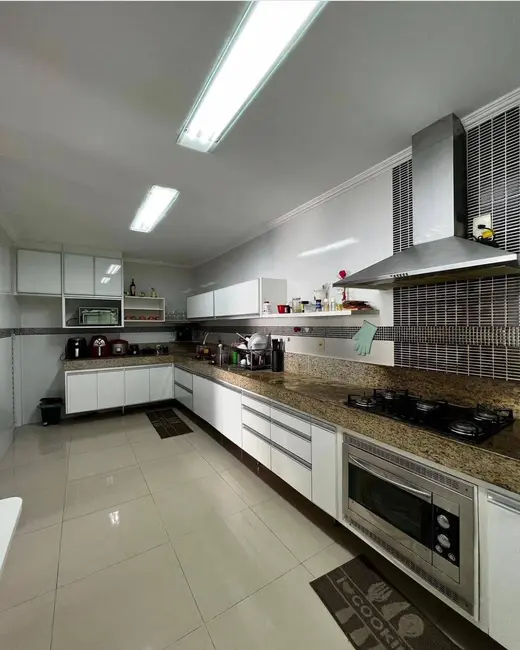 Foto 5 de Casa com 5 quartos à venda, 280m2 em Portinho, Cabo Frio - RJ