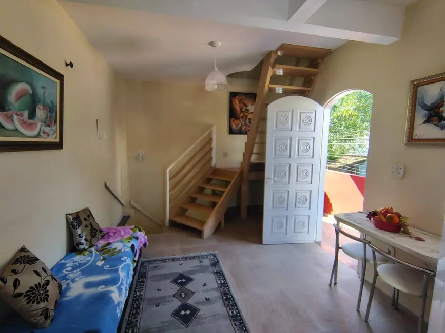 Foto 4 de Casa com 1 quarto à venda, 80m2 em Braga, Cabo Frio - RJ