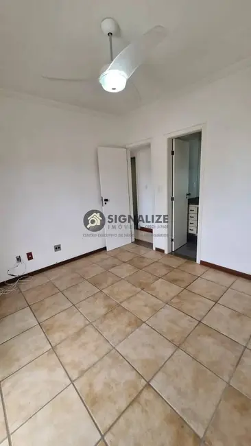 Apartamento com 3 quartos à venda, 110m2 em Vila Nova, Cabo Frio - RJ - imagem 5 Foto 5 de Apartamento com 3 quartos à venda, 110m2 em Vila Nova, Cabo Frio - RJ
