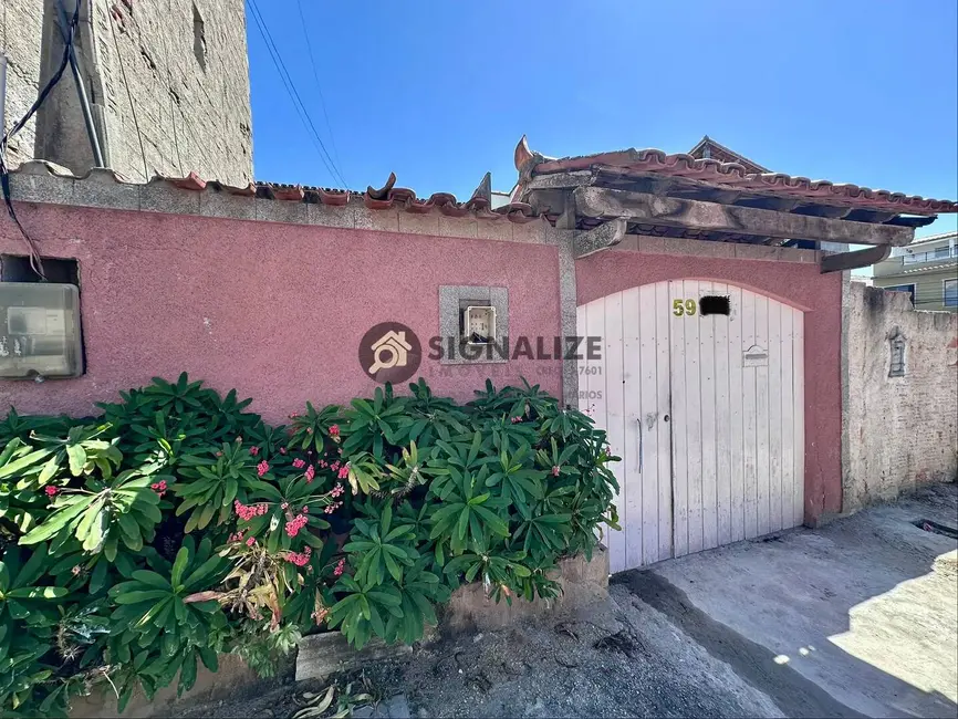 Foto 1 de Casa com 2 quartos à venda, 315m2 em Praia do Siqueira, Cabo Frio - RJ