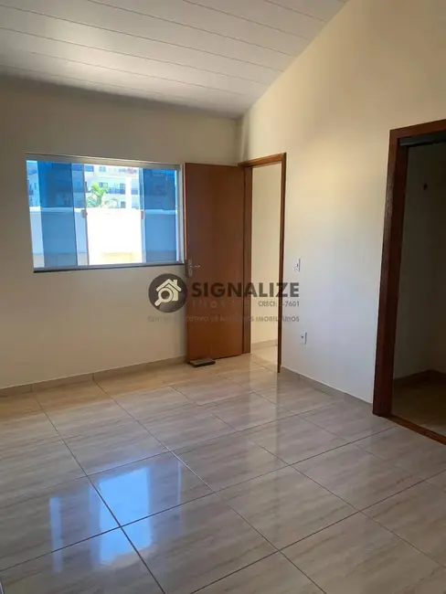Foto 2 de Casa de Condomínio com 2 quartos à venda, 95m2 em Braga, Cabo Frio - RJ