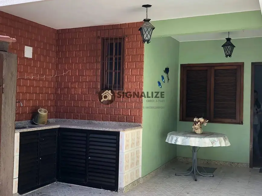 Foto 9 de Casa com 2 quartos à venda, 69m2 em Braga, Cabo Frio - RJ