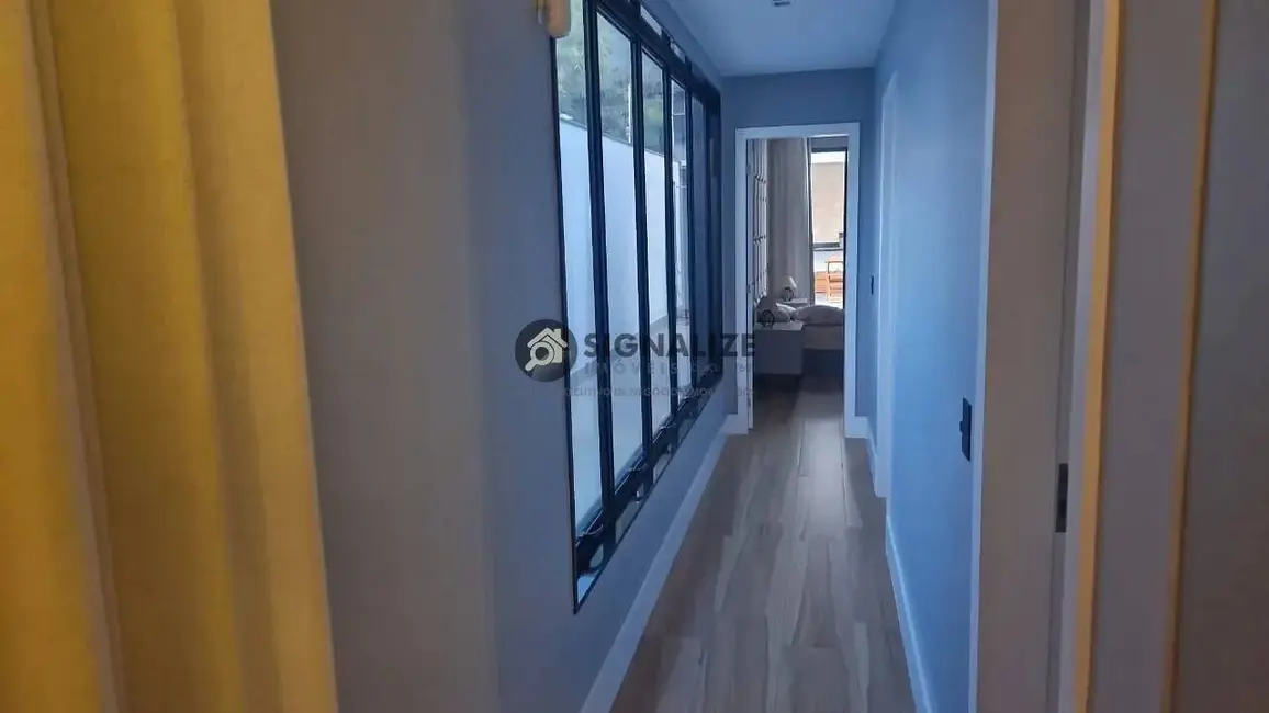 Foto 2 de Casa com 2 quartos à venda, 250m2 em Portinho, Cabo Frio - RJ