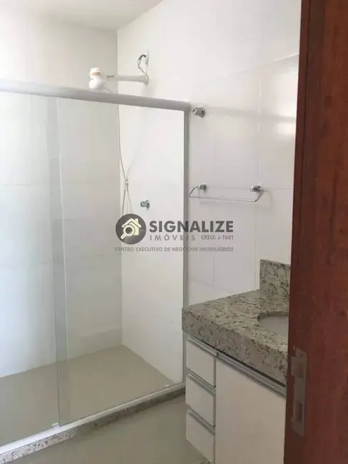 Casa com 4 quartos à venda, 350m2 em Portinho, Cabo Frio - RJ - imagem 5 Foto 5 de Casa com 4 quartos à venda, 350m2 em Portinho, Cabo Frio - RJ