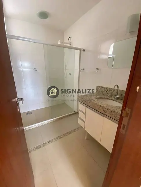 Casa com 4 quartos à venda, 350m2 em Portinho, Cabo Frio - RJ - imagem 6 Foto 6 de Casa com 4 quartos à venda, 350m2 em Portinho, Cabo Frio - RJ