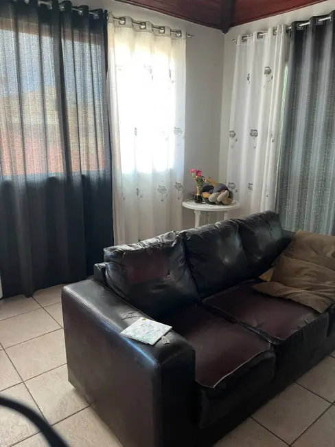 Foto 6 de Casa com 3 quartos à venda, 230m2 em Cabo Frio - RJ