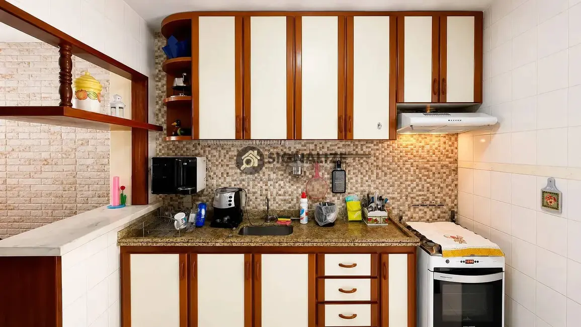Foto 6 de Casa com 2 quartos à venda, 70m2 em Ogiva, Cabo Frio - RJ