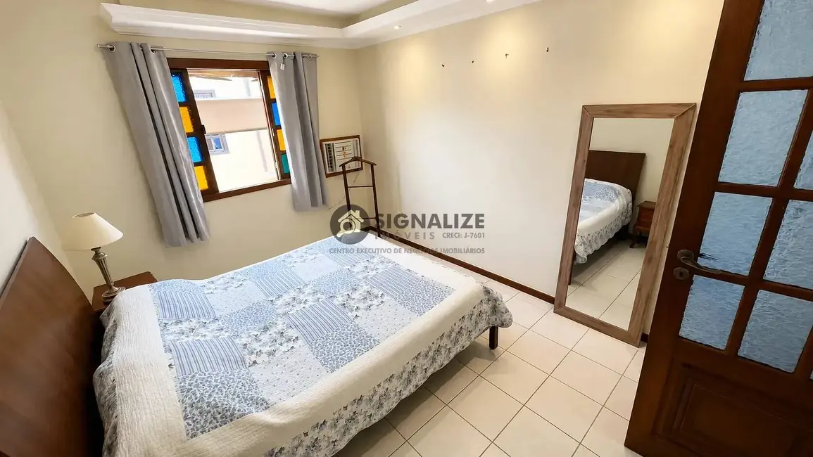 Foto 9 de Casa com 2 quartos à venda, 70m2 em Ogiva, Cabo Frio - RJ