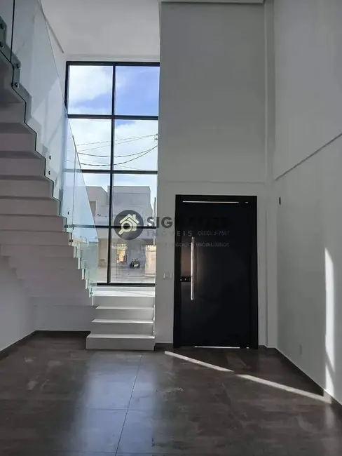 Foto 3 de Casa com 4 quartos à venda, 283m2 em Ogiva, Cabo Frio - RJ