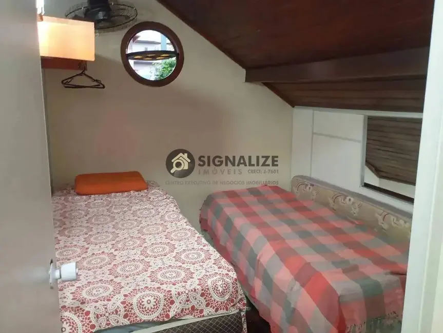 Foto 9 de Casa com 2 quartos à venda, 60m2 em Braga, Cabo Frio - RJ