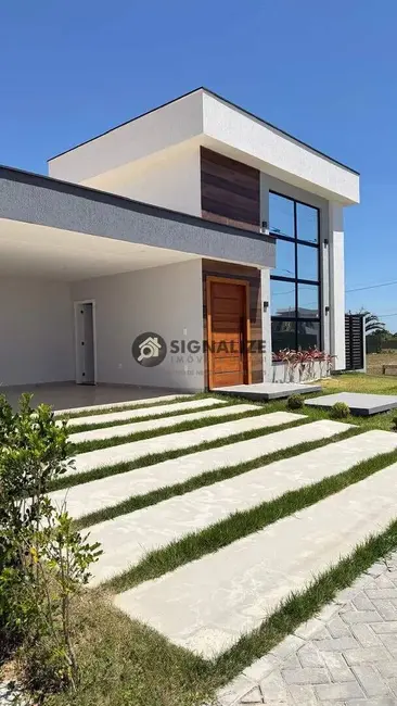 Foto 1 de Casa com 3 quartos à venda, 220m2 em Ogiva, Cabo Frio - RJ