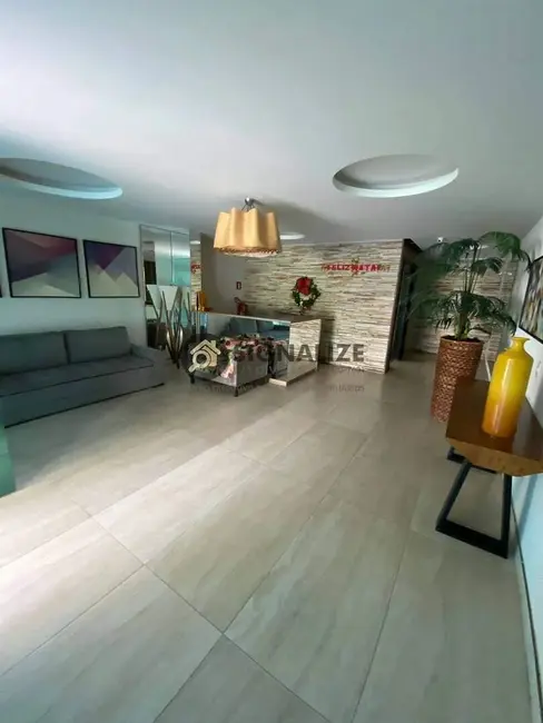 Apartamento com 3 quartos à venda, 131m2 em São Bento, Cabo Frio - RJ - imagem 4 Foto 4 de Apartamento com 3 quartos à venda, 131m2 em São Bento, Cabo Frio - RJ