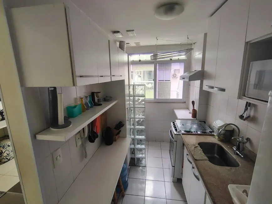 Foto 8 de Apartamento com 2 quartos à venda, 75m2 em Braga, Cabo Frio - RJ