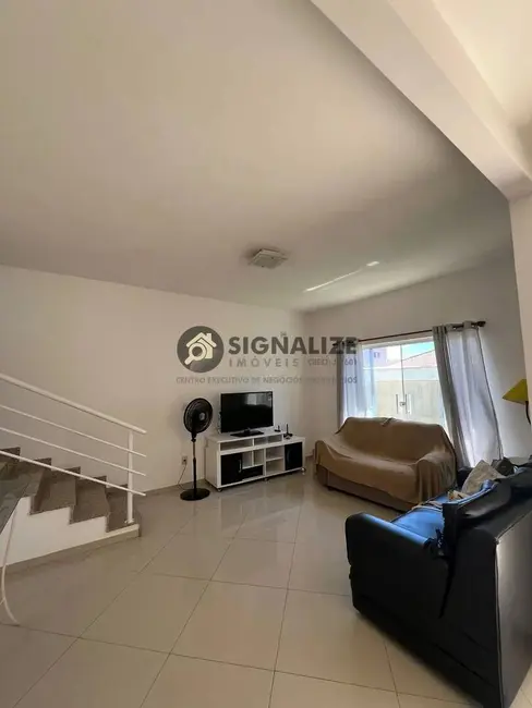 Foto 7 de Casa de Condomínio com 4 quartos à venda, 300m2 em Ogiva, Cabo Frio - RJ