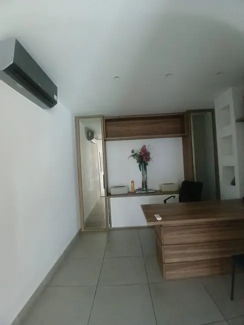Foto 9 de Apartamento com 2 quartos à venda, 101m2 em Braga, Cabo Frio - RJ