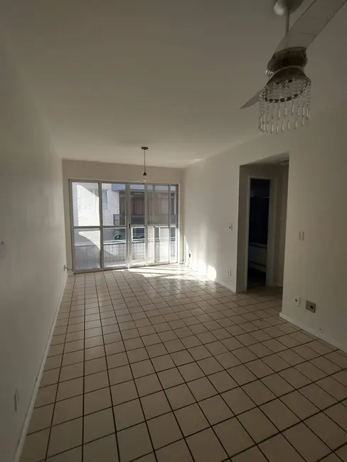 Apartamento com 2 quartos à venda, 85m2 em Vila Nova, Cabo Frio - RJ - imagem 4 Foto 4 de Apartamento com 2 quartos à venda, 85m2 em Vila Nova, Cabo Frio - RJ