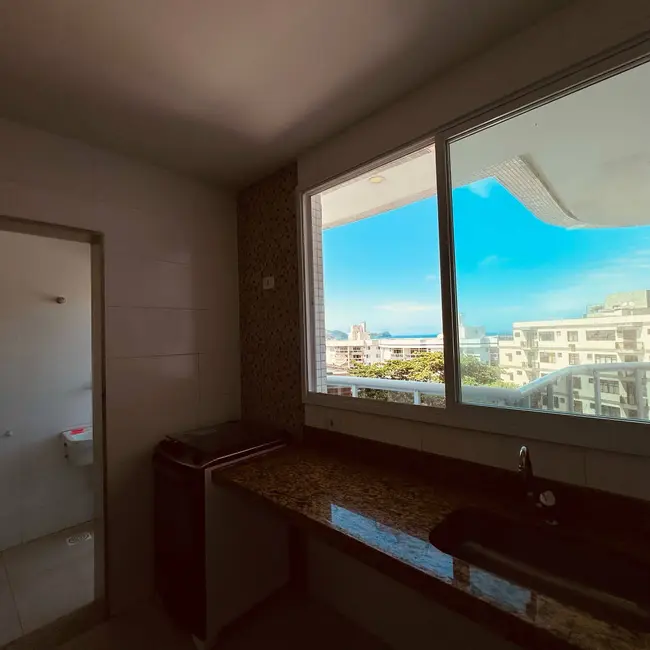 Foto 9 de Cobertura com 3 quartos à venda, 220m2 em Vila Nova, Cabo Frio - RJ