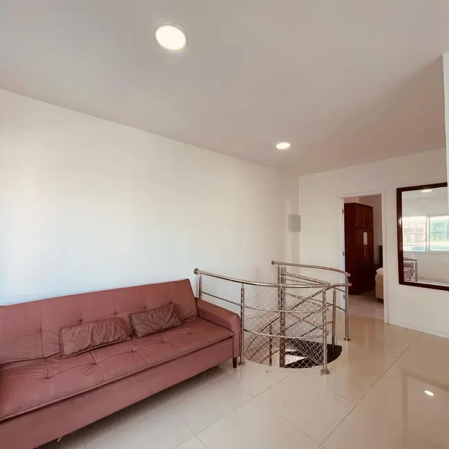 Foto 4 de Cobertura com 3 quartos à venda, 220m2 em Vila Nova, Cabo Frio - RJ