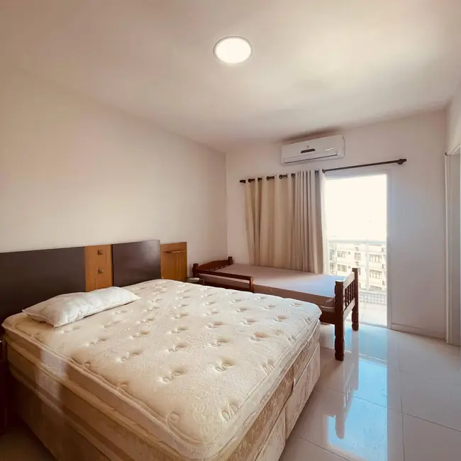 Foto 6 de Cobertura com 3 quartos à venda, 220m2 em Vila Nova, Cabo Frio - RJ