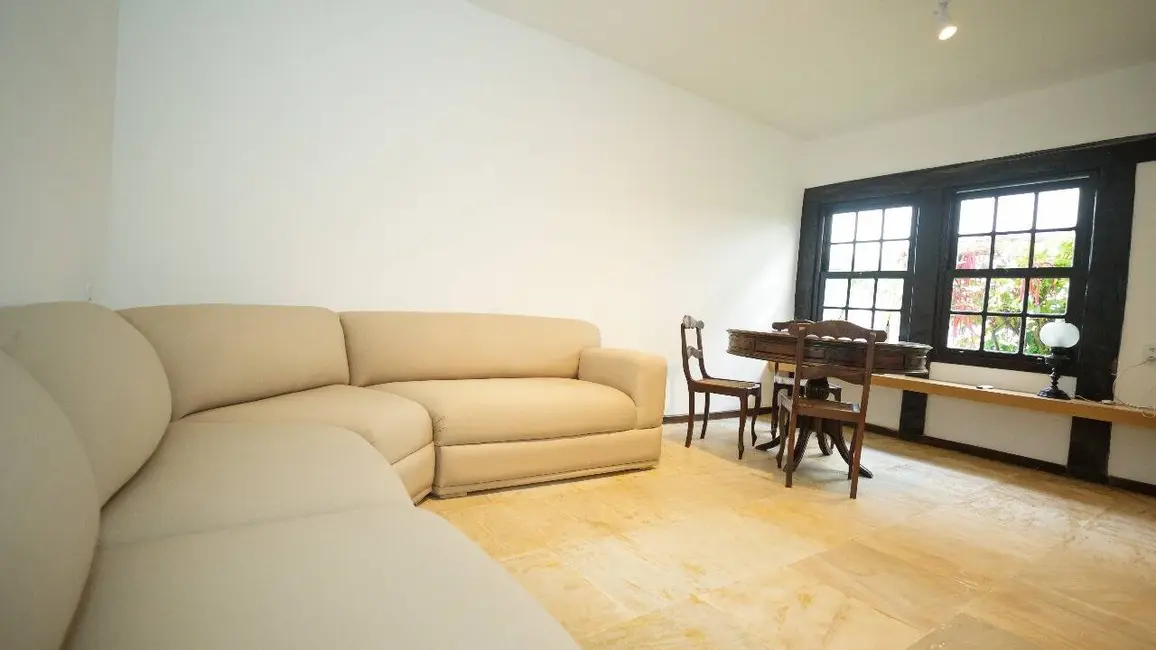 Casa de Condomínio com 9 quartos à venda, 671m2 em São Bento, Cabo Frio - RJ - imagem 4 Foto 4 de Casa de Condomínio com 9 quartos à venda, 671m2 em São Bento, Cabo Frio - RJ
