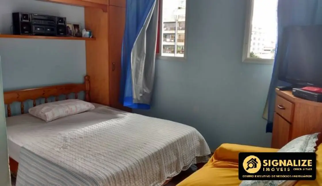 Foto 9 de Casa com 3 quartos à venda, 360m2 em Araruama - RJ