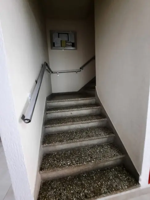 Apartamento com 1 quarto à venda, 35m2 em Vila Nova, Cabo Frio - RJ - imagem 3 Foto 3 de Apartamento com 1 quarto à venda, 35m2 em Vila Nova, Cabo Frio - RJ