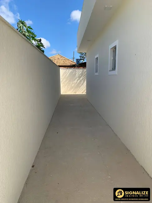 Foto 4 de Casa com 2 quartos à venda, 70m2 em Cabo Frio - RJ