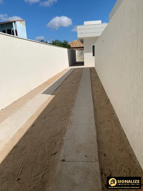 Foto 3 de Casa com 2 quartos à venda, 70m2 em Cabo Frio - RJ