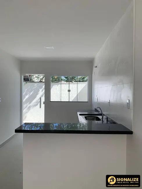 Foto 6 de Casa com 2 quartos à venda, 70m2 em Cabo Frio - RJ