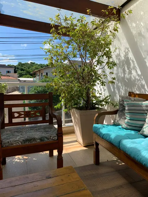 Casa com 4 quartos à venda, 188m2 em Porto do Carro, Cabo Frio - RJ - imagem 2 Foto 2 de Casa com 4 quartos à venda, 188m2 em Porto do Carro, Cabo Frio - RJ