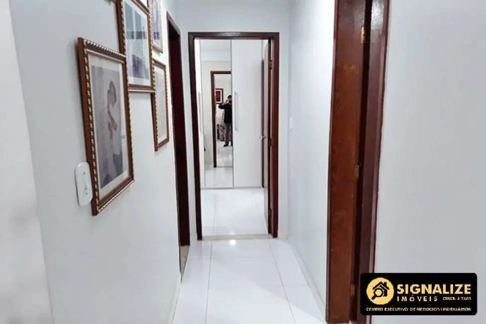 Apartamento com 2 quartos à venda, 95m2 em Centro, Cabo Frio - RJ - imagem 8 Foto 8 de Apartamento com 2 quartos à venda, 95m2 em Centro, Cabo Frio - RJ