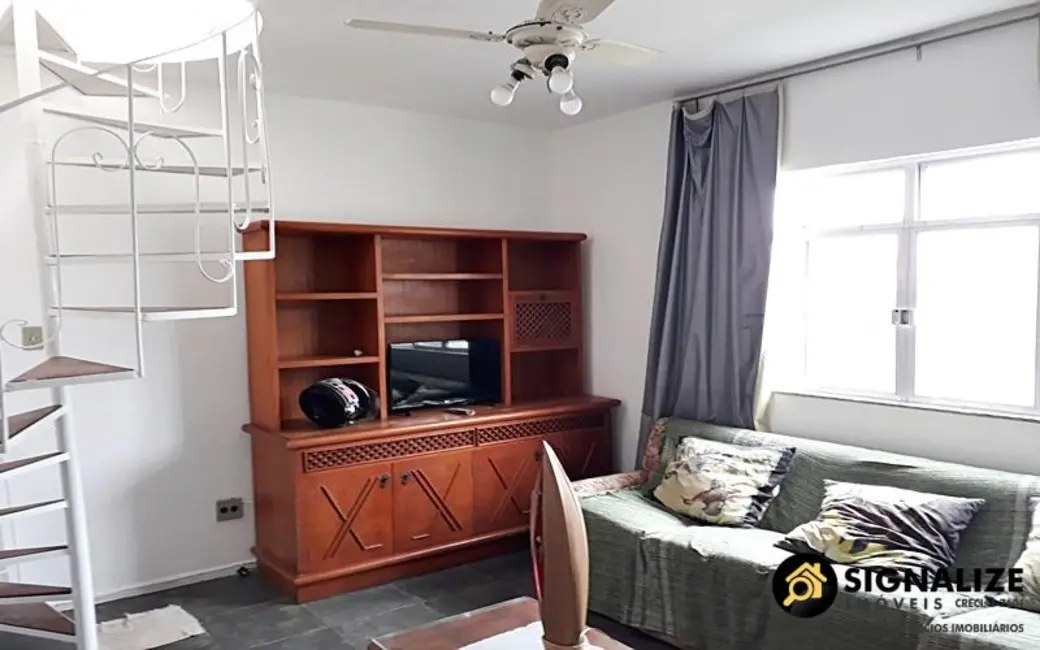Foto 2 de Cobertura com 3 quartos à venda, 123m2 em Passagem, Cabo Frio - RJ