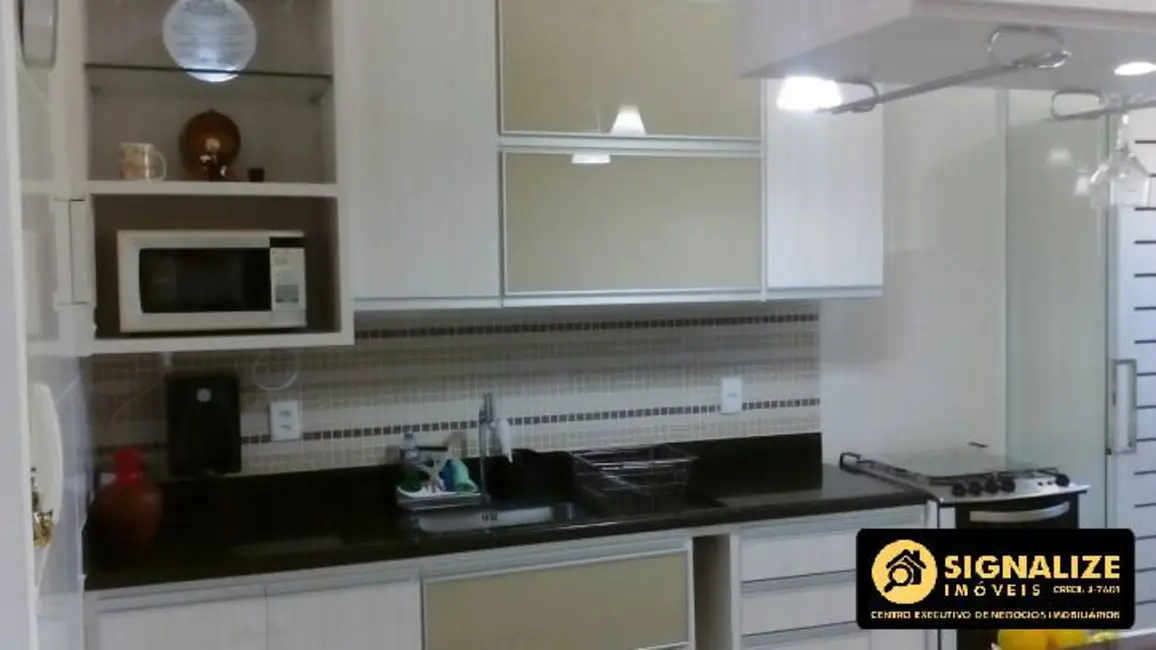 Foto 8 de Apartamento com 2 quartos à venda, 68m2 em Ogiva, Cabo Frio - RJ