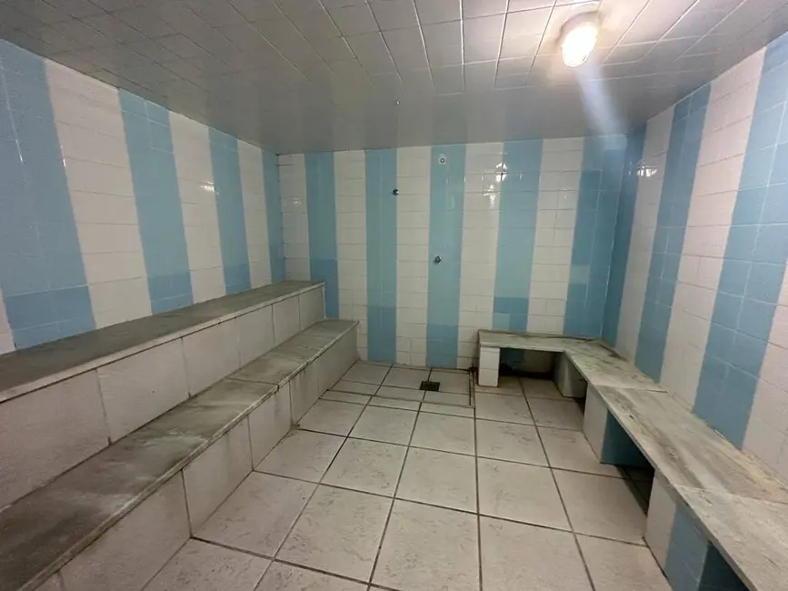 Foto 6 de Apartamento com 3 quartos à venda em Centro, Cabo Frio - RJ