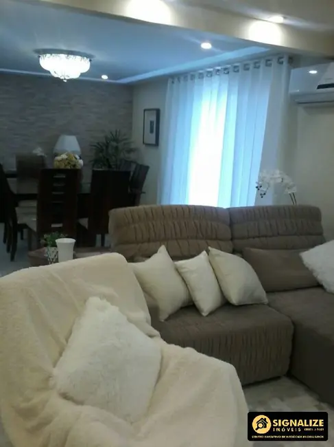 Foto 1 de Apartamento com 4 quartos à venda, 135m2 em Vila Nova, Cabo Frio - RJ