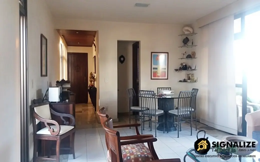 Apartamento com 3 quartos à venda, 141m2 em Centro, Cabo Frio - RJ - imagem 3 Foto 3 de Apartamento com 3 quartos à venda, 141m2 em Centro, Cabo Frio - RJ