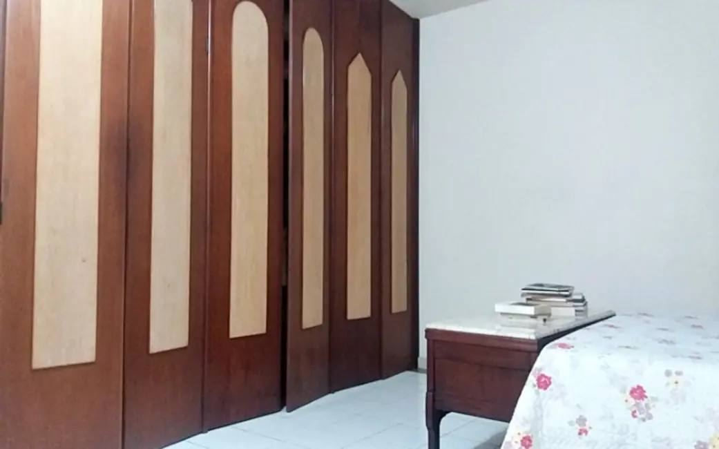 Foto 8 de Apartamento com 3 quartos à venda, 141m2 em Centro, Cabo Frio - RJ