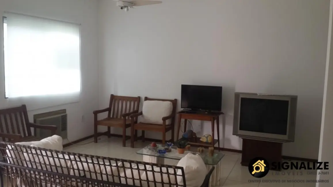 Foto 5 de Casa de Condomínio com 3 quartos à venda, 130m2 em Palmeiras, Cabo Frio - RJ